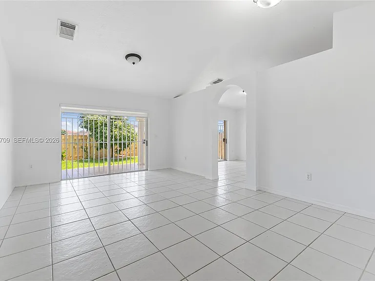 13471 SW 278th Ter — Photo 8