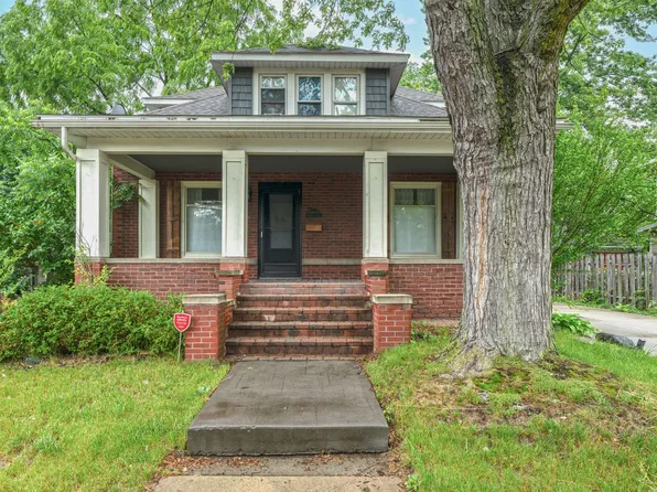 67835 Gleason St, Richmond, MI 48062