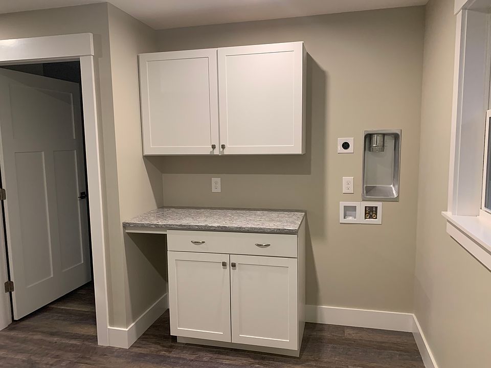 Entry and Laundry Area