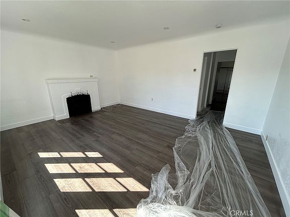 3rd image of 1018 S Halladay St