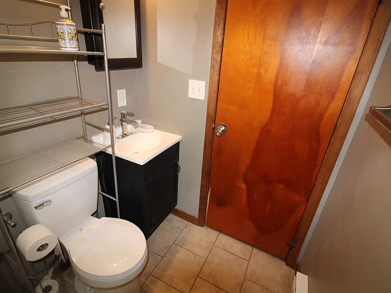 218 Alexander Ave #APART1 — Photo 32