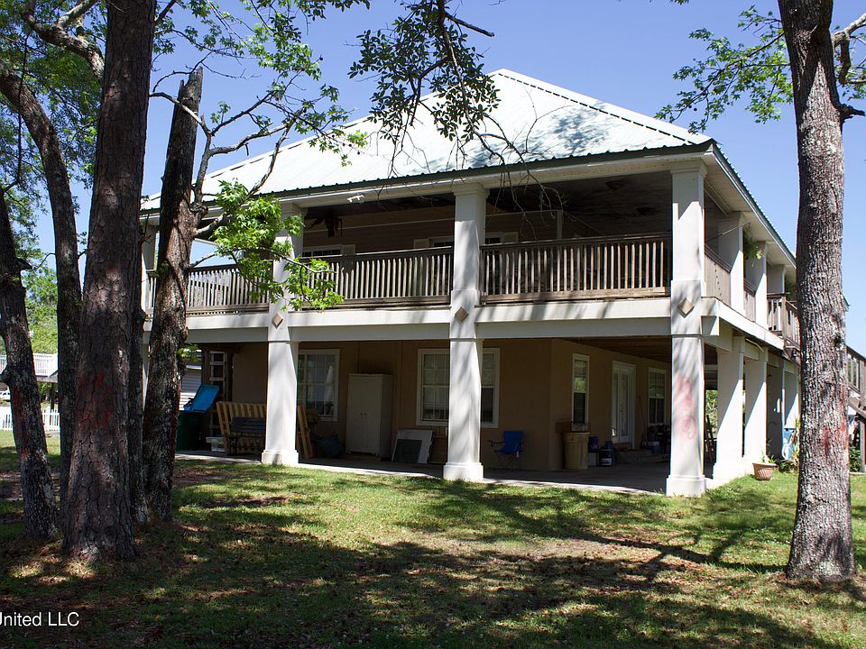 1st image of 728 Saint Ann St