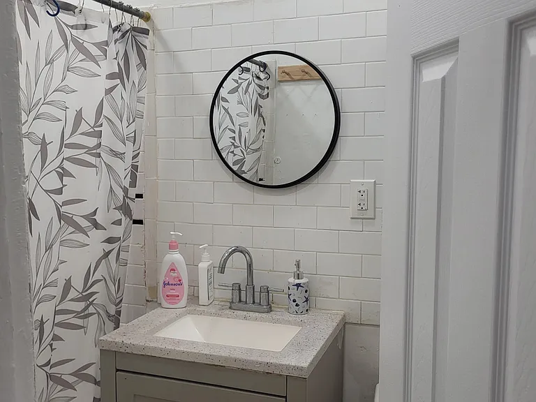 11 Leonard St #2 — Photo 2