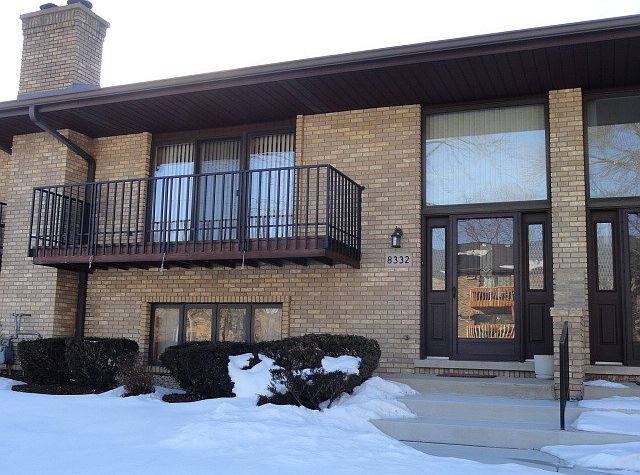 1st image of 8332 Woodland Dr