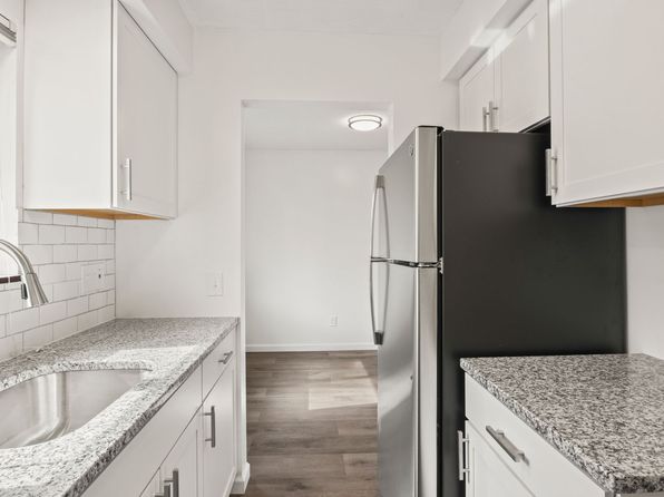 1031 Emerson St #1035-C