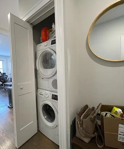 11 Queensberry St #13 — Photo 6