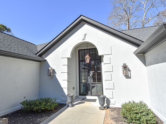 5th image of 1091 Fairway Ridge Rd