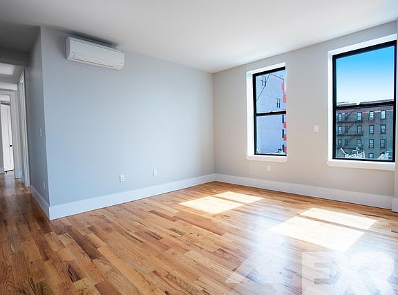 3rd image of 237 Sullivan Pl #D21