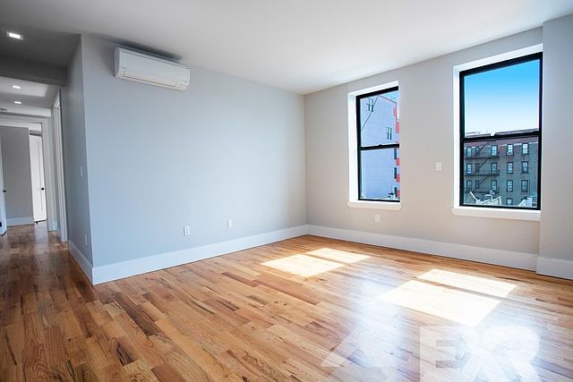 2nd image of 237 Sullivan Pl #C88