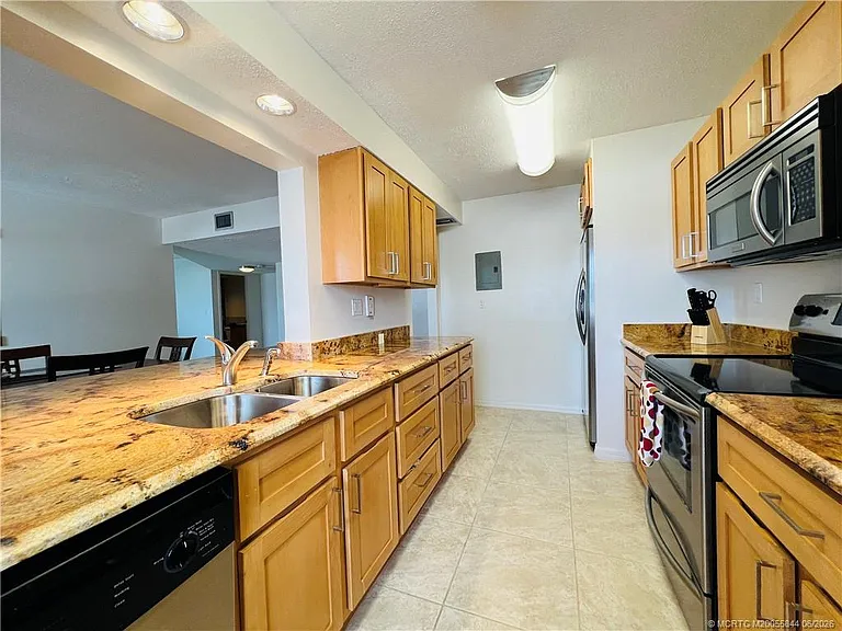 10044 S Ocean Dr #308 — Photo 13