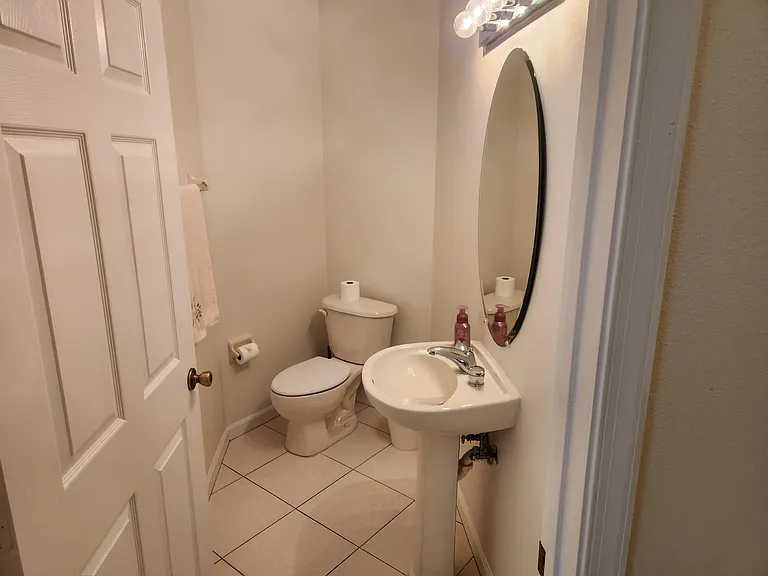 8913 Sandshot Ct #A — Photo 19
