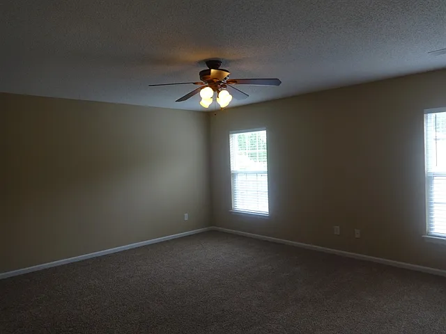 345 Briarbend Rd — Photo 9