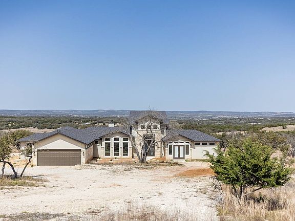 3rd image of 584 N Scenic Hills Ct