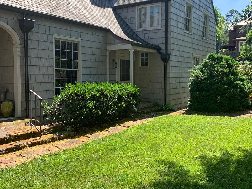 1st image of 400 Oakhurst Dr