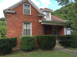 113 3rd St, Paintsville, KY 41240