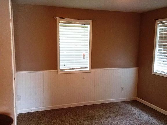 4th image of 318 Henry St