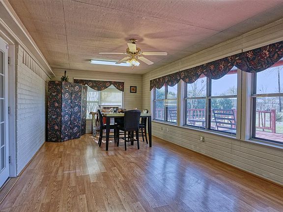 5th image of 1014 Brice