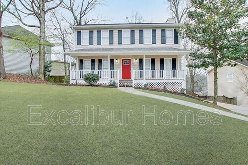 1st image of 4813 Old Field Dr NE