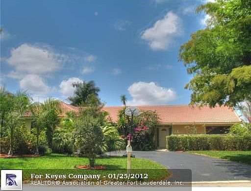 1st image of 982 NW 109th Ter