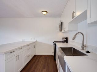 1687 Pensacola St APT 406, Honolulu, HI 96822