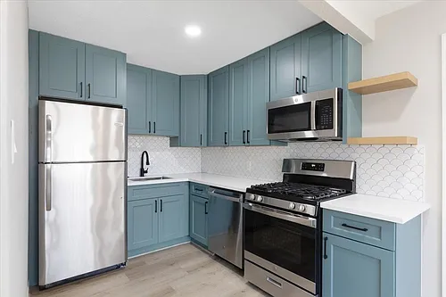 234 W 27th St #3 Photo 1