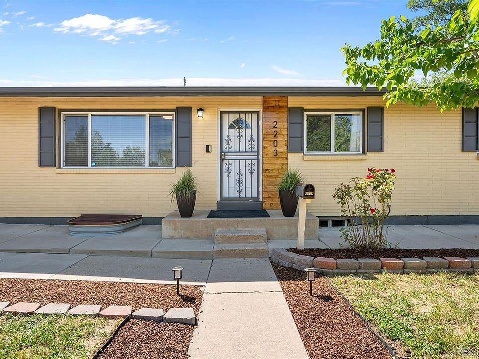 1st image of 2203 Beech Court