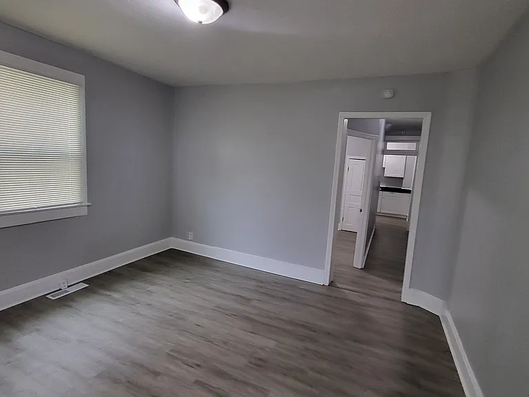 1036 N Tuxedo St #A — Photo 5