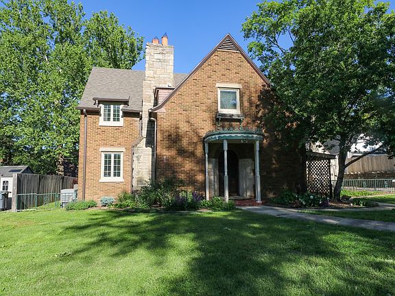 4th image of 1730 E Wilman Ct