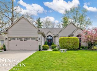 1051 Troon, Saint Clair, MI