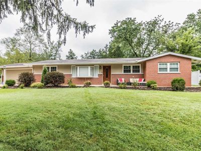 5004 Conger Dr, Saint Louis, MO, 63128