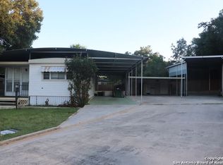 376 Deer Valley St, Canyon Lake, TX 78133