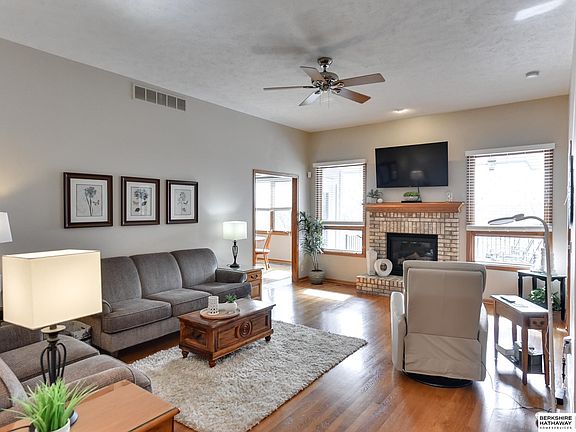 2nd image of 8816 S 100th St