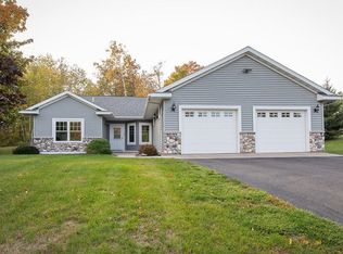 515 Coffee Creek Blvd, Duluth, MN 55811