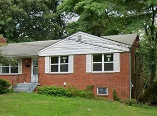 9326 Wellington St, Lanham, MD 20706