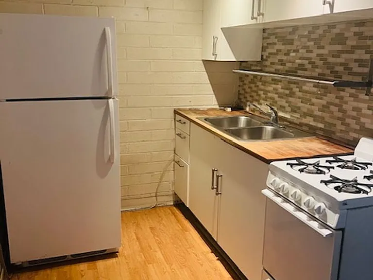 900 E apartments — Photo 4