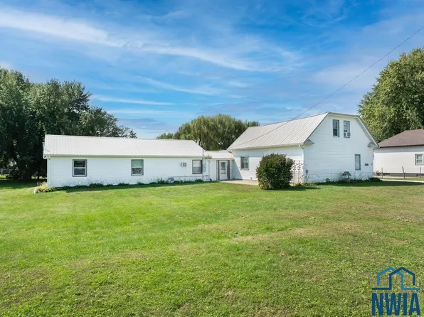 111 2nd St, Danbury, IA 51019