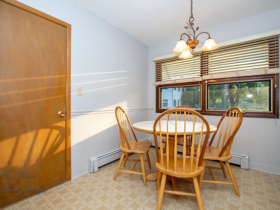 5th image of 104 N Jane Dr
