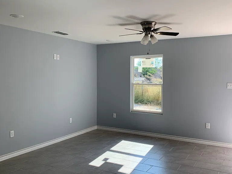 3413 Pine St #B — Photo 3