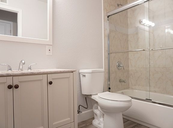 5th image of 5651 Kimberly St