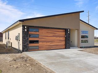 602 Caridad Ct, Pasco, WA 99301