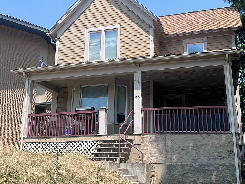 510 NE Campus St