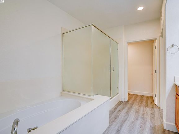 4th image of 700 S Abel St Unit 419