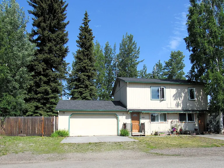 444 Droz Dr — Photo 2