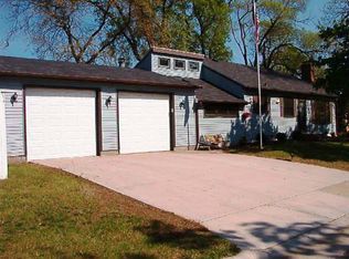 3323 29th St S, La Crosse, WI 54601