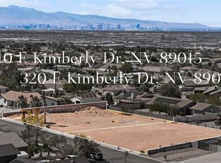 320 E Kimberly Dr, Henderson, NV 89015