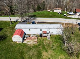 1963 New England Ridge Rd, Washington, WV 26181