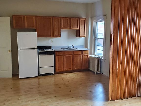 2nd image of 61 Court St #76