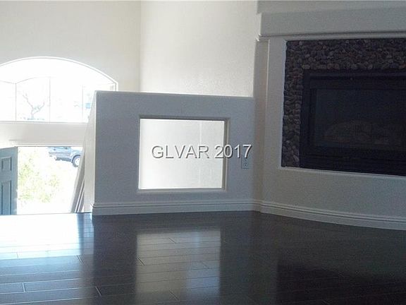 4th image of 9174 Red Currant Ave #0