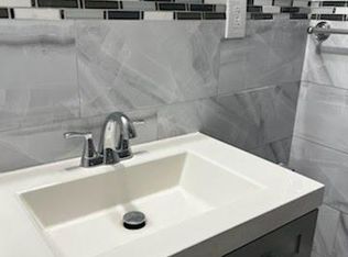 572 E 85th St #1, Brooklyn, NY 11236