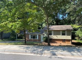 2264 Lakewood Dr NW, Marietta, GA 30152